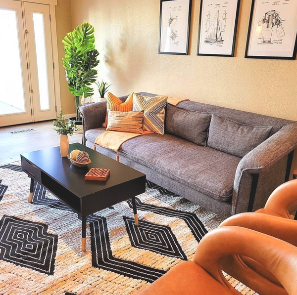 Transform Your Living Room into a Boho Paradise with Artiplanto's Stunning Décor