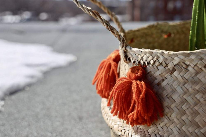 Porta - Seagrass Basket With Orange Pompoms